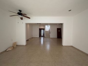 Casa(40) en Venta en Privada Cocoyoles en Santa Gertrudis Copó