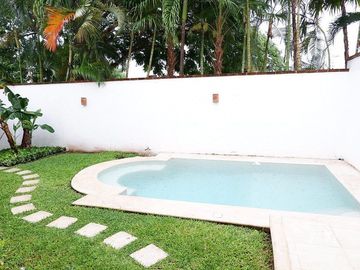 Casa(40) en Venta en Privada Cocoyoles en Santa Gertrudis Copó