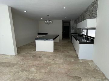 Casa en Venta en Návita Residencial, Sta. Gertrudis Copó