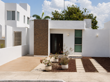 Casa en Venta en Gran Santa Fe en Caucel