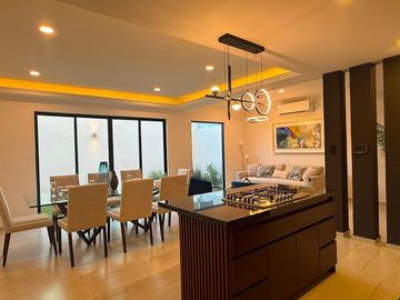 Casa en venta en Veracruz con jardin Fracc. Lomas del Dorado en Boca del Río.