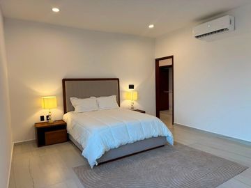 Casa en venta en Veracruz con jardin Fracc. Lomas del Dorado en Boca del Río.