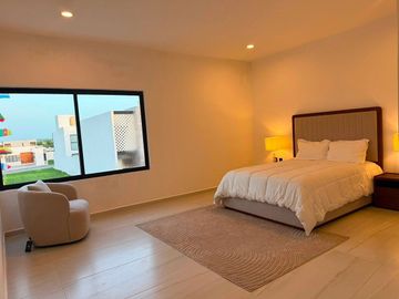 Casa en venta en Veracruz con jardin Fracc. Lomas del Dorado en Boca del Río.