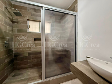 CASA EN RENTA EN CONTRY