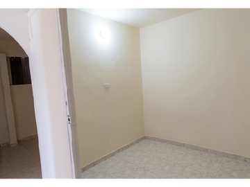 Se Arrienda Casa en Manrique Central