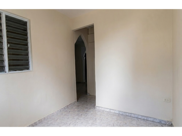 Se Arrienda Casa en Manrique Central