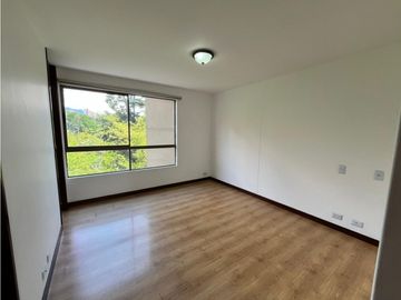 VENTA DE APARTAMENTO EN EL POBLADO- EL TESORO 