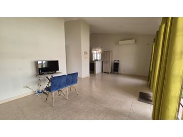 SE VENDE CASA EN LAS ARBOLEDAS 252 M2 CON CANCHAS  DEPORTIVAS