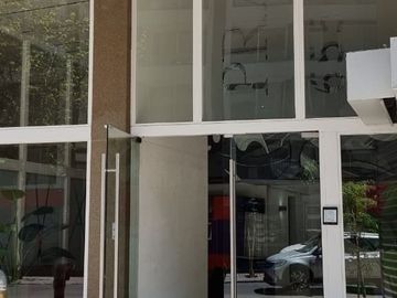 SE ARRIENDA DEPTO AMOBALDO