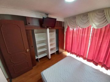 Venta a pasos del Balneario. Avenida república de Croacia