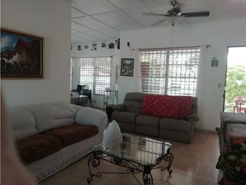 CHAME / CORONADO / 1048 M2 / 3 HABITACIONES / PISCINA / TERRAZA
