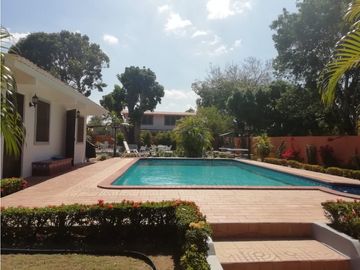 CHAME / CORONADO / 1048 M2 / 3 HABITACIONES / PISCINA / TERRAZA