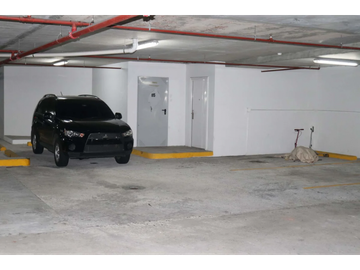 SE VENDE APARTAMENTO EN  PH KINGS PARK 131 M2 CON BALCON