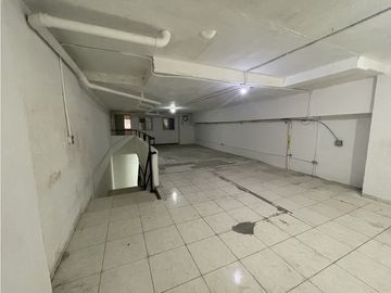 CASCO VIEJO / PLAZA CENTRAL / 120M / 2 BAÑOS / COCINA / MEZZANINE
