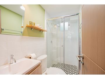 CASCO VIEJO / CASA AMBAR / 35M / 1 ESTUDIO / 1 BAÑO / AMOBLADO