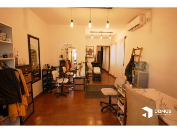 VENTA CASA ADOLFO GUEMES AL 500