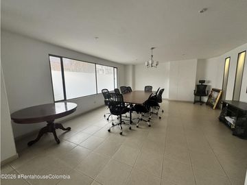Apartamento en Bogota (Bogota D.C.) RAH CO: 26-172