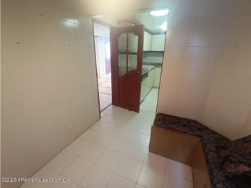 Apartamento en Bogotá (Bogota D.C.) RAH CO: 26-241