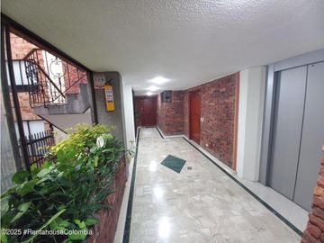 Apartamento en Bogotá (Bogota D.C.) RAH CO: 26-241