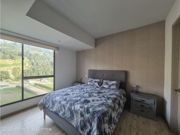 Apartamento en Bogotá (Bogota D.C.) RAH CO: 26-590