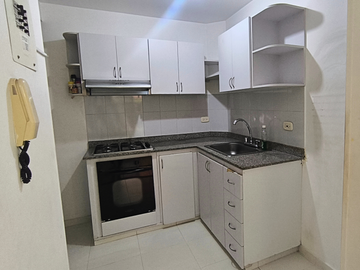 VENTA APARTAMENTO PRIMER PISO TORRES DE ALMERIA - HACIENDA - CALI