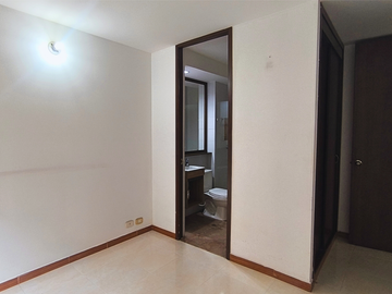 VENTA APARTAMENTO PRIMER PISO TORRES DE ALMERIA - HACIENDA - CALI
