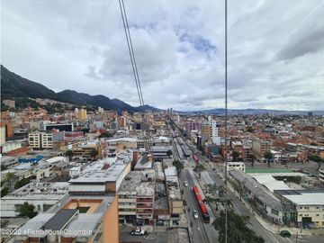 Apartamento en Bogotá (Bogota D.C.) RAH CO: 26-796