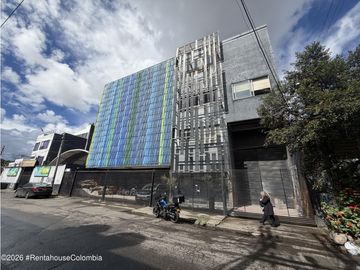 Edificio en Bogotá (Bogota D.C.) RAH CO: 26-794