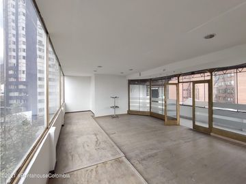 Local Comercial en Bogotá (Bogota D.C.) RAH CO: 26-817