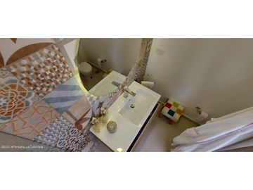 Apartamento en Bogotá (Bogota D.C.) RAH CO: 26-548