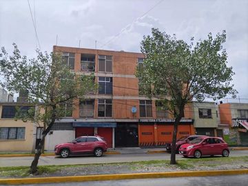 VENTA DE EDIFICIO DE 4 NIVELES EN LA COLONIA LOS ÁNGELES EN TOLUCA