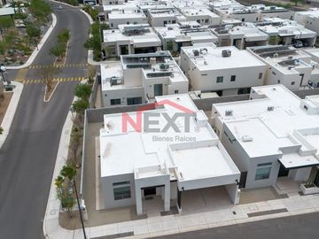 CASA EN VENTA EN LA MIRADA RESIDENCIAL