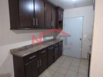 CASA EN VENTA EN COL. NUEVA PALMIRA