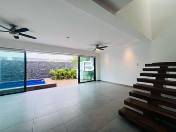 Casa en Aqua Residencial