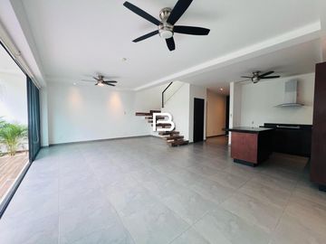Casa en Aqua Residencial