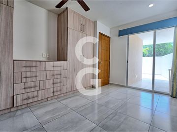 Departamento en Venta y Renta en Cancún en Cumbres Taina con Amplia Terraza