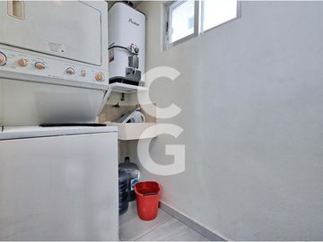 Departamento en Venta y Renta en Cancún en Cumbres Taina con Amplia Terraza