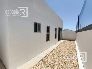 CASA EN VENTA DE UNA PLANTA EN LADERAS DEL REJON