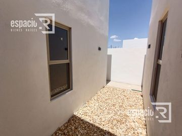 CASA EN VENTA DE UNA PLANTA EN LADERAS DEL REJON