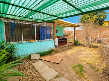 CASA CON TERRENO DE 440 MTS EN LA FLORIDA