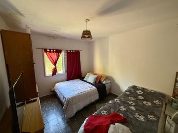 VENTA PH 2 DEPARTAMENTOS UN DORMITORIO CON PATIO