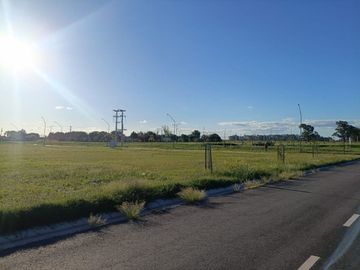VENTA TERRENO ECOLAGOS ESTE LOTE 340 MANZANA 12