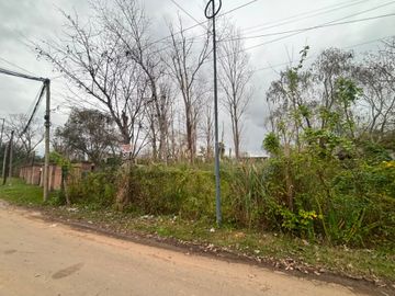 VENTA - AMPLIO LOTE DE 1.404 m² - R. DE MILBERG