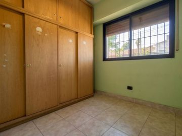 Venta  PH  tipo Casa 5 ambientes Villa Ballester