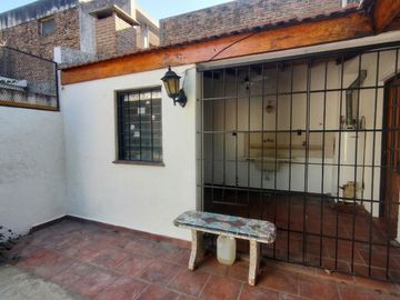 Venta  PH  tipo Casa 5 ambientes Villa Ballester