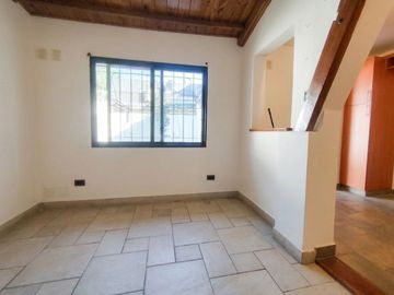 Venta  PH  tipo Casa 5 ambientes Villa Ballester