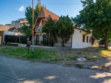 Venta  PH  tipo Casa 5 ambientes Villa Ballester