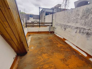 Venta  PH  tipo Casa 5 ambientes Villa Ballester