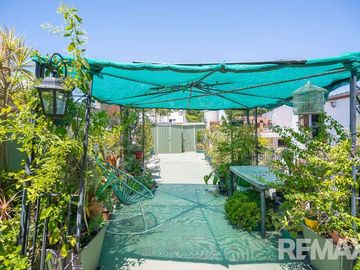 venta de ph con terraza propia en parque chacabuco