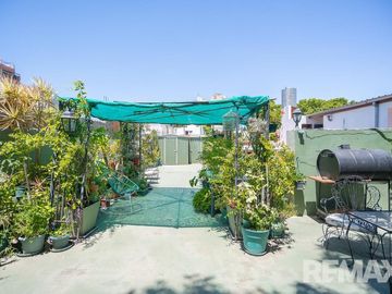 venta de ph con terraza propia en parque chacabuco